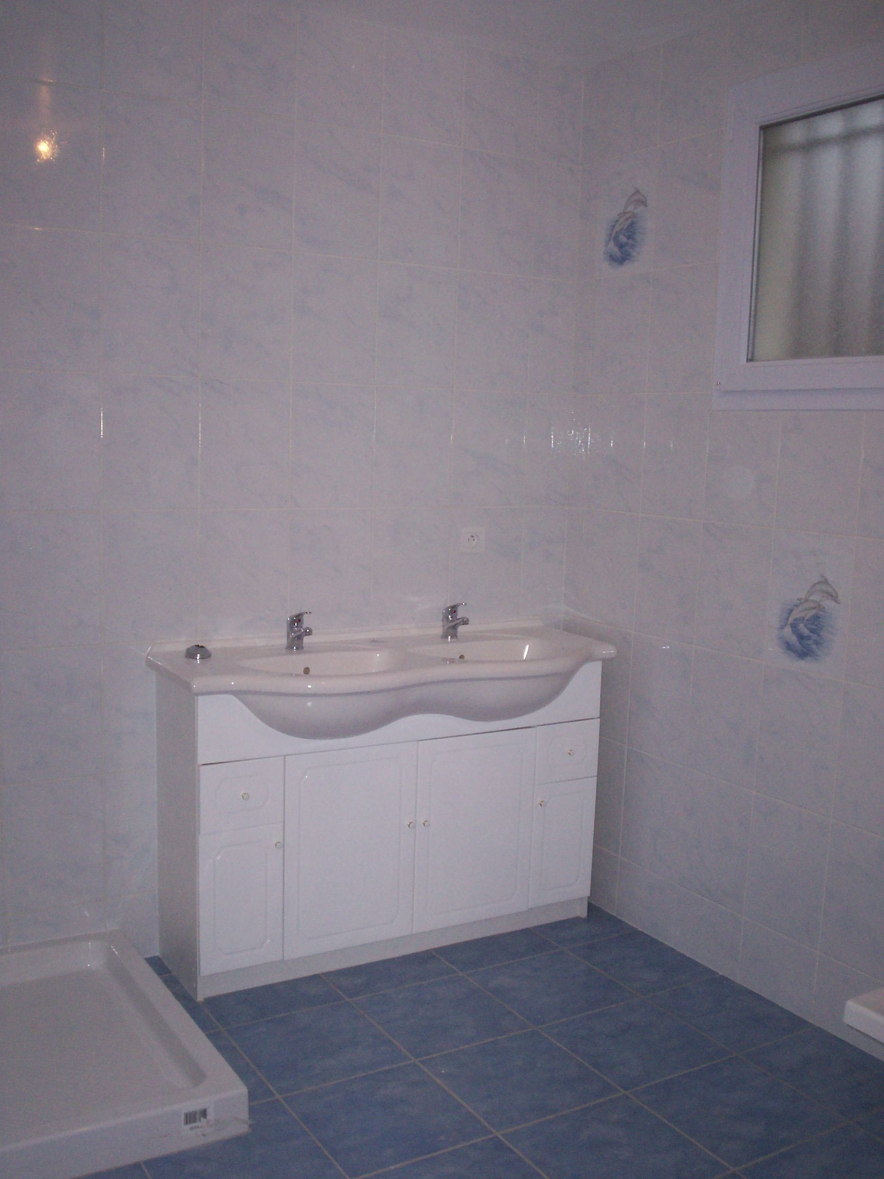 Faience bleu salle de bain avec haute qualité fonds d'écran ...